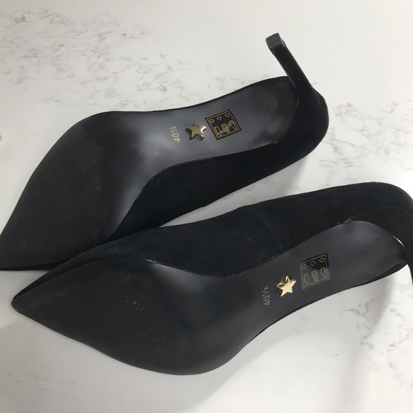 Kurt Geiger Black Suede Heels - Picture 10 of 12